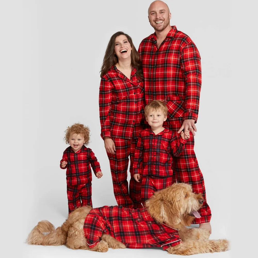 Christmas Family Matching Pajamas Mother Daughter Father Son Clothing Set Women Girls Boys Red Striped Sleepwear Family Look